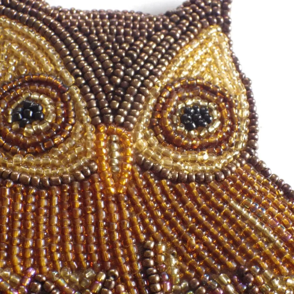 Fully-Beaded Owl Change Purse/ Bag Tag - Picture 4 of 5